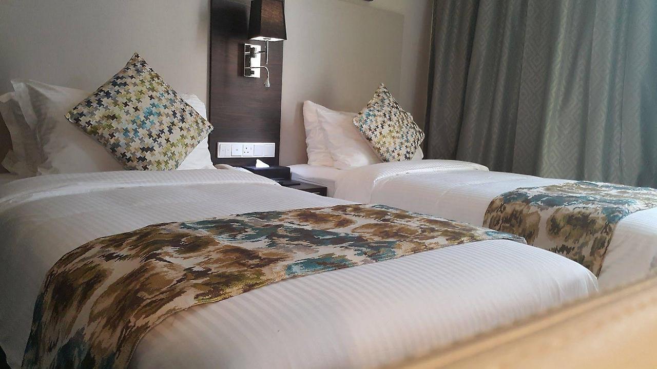 M Hotel Makkah By Millennium Mekka Exterior foto A room at Hotel The Park